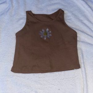 cute brown cropped shirt, (M)